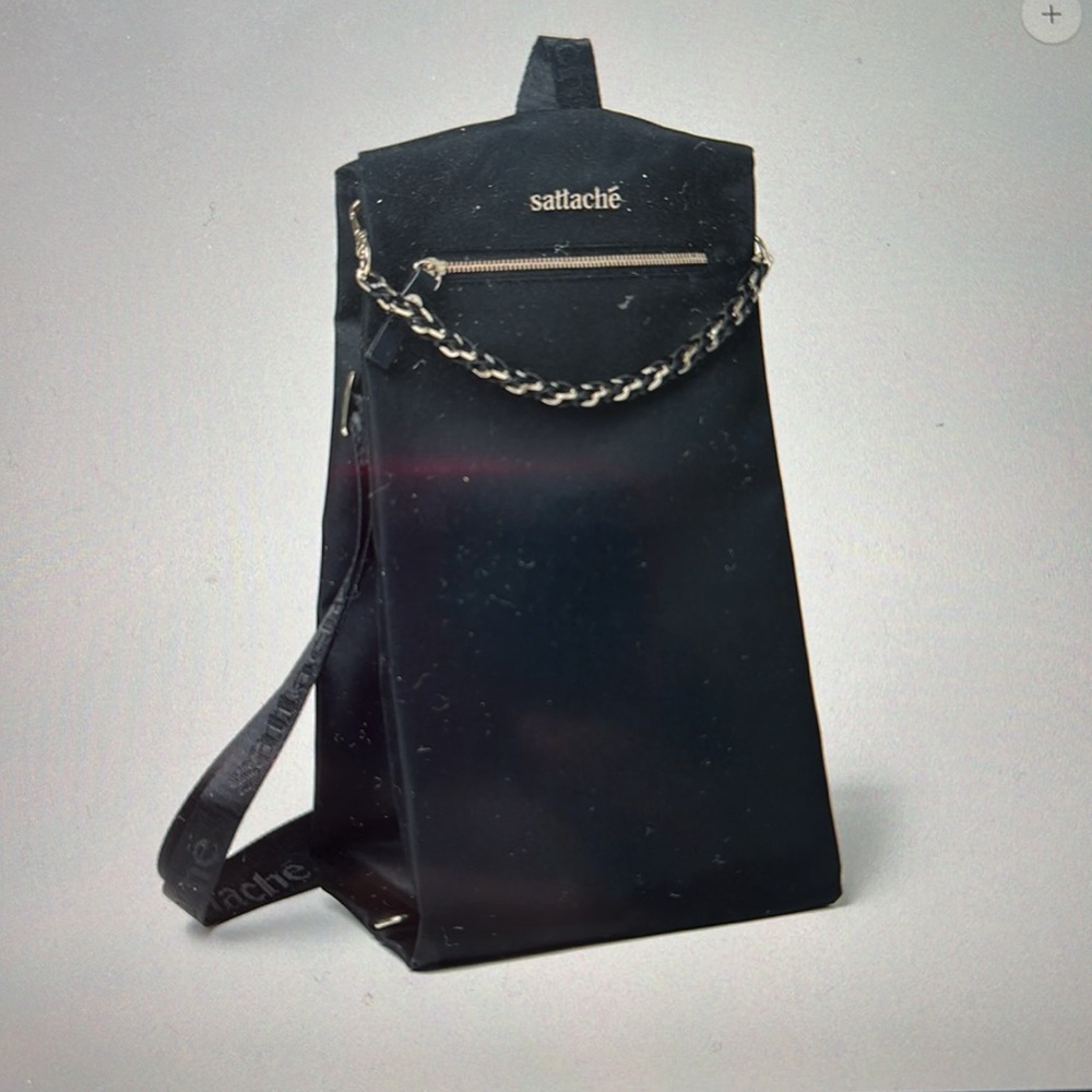 Sattaché Black classic Onyx